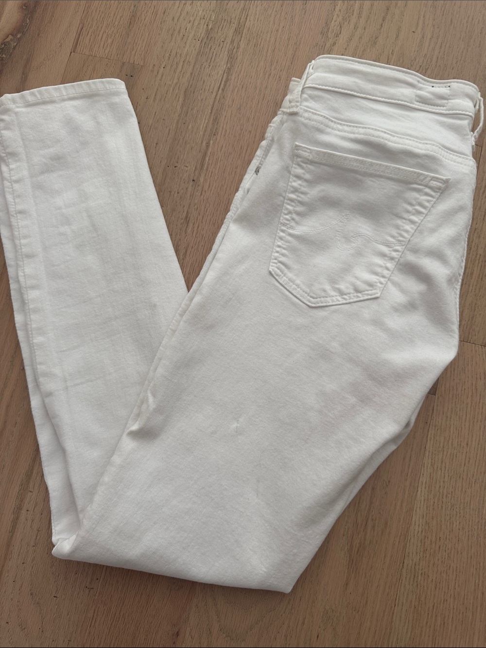 AG Skinny Jean Size 27R